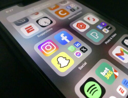 Metodi efficaci per raccogliere contenuti generati dagli utenti su Facebook