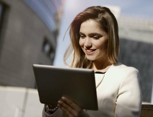 Hemmelige tricks til at mestre TikToks algoritme for bedre rækkevidde i 2024