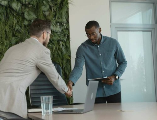 Passi per creare un titolo LinkedIn accattivante che si faccia notare