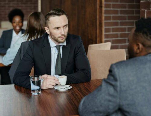 Formas de personalizar los encabezados de LinkedIn con estilo