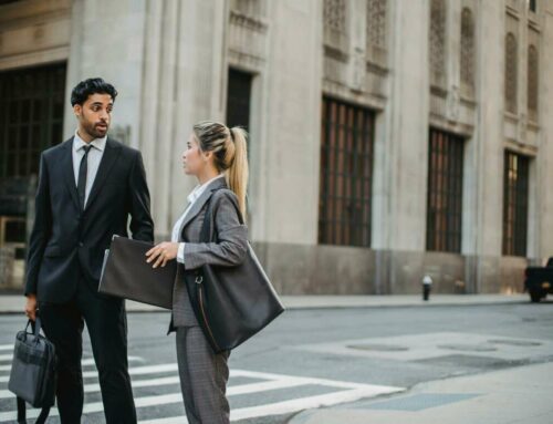 Professionelle LinkedIn-Profile erstellen, die 2024 Recruiter anziehen