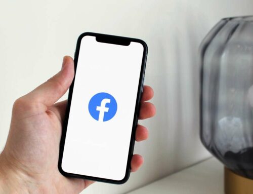 Suggerimenti per nascondere i mi piace nei post di Facebook per un feed più pulito